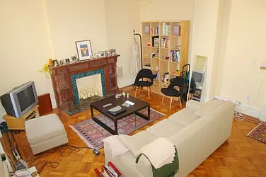 Rented by Metropolitan Realty