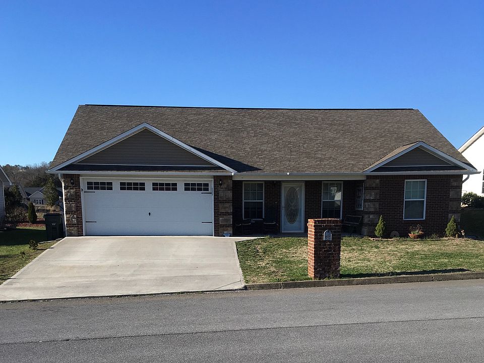 2nd image of 420 Cornus Ave