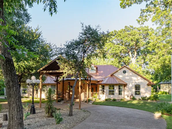 1465 Waters Edge Ln, Glen Rose, TX 76043