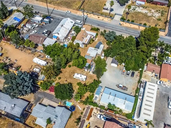 924 4th St #198, Calimesa, CA 92320