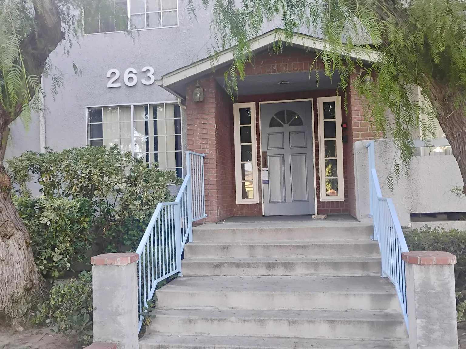 2 bed, 1000 sqft, $2,500 — Photo 1