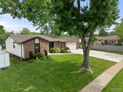 2224 Ben Clare Dr, Fenton, MO, 63026