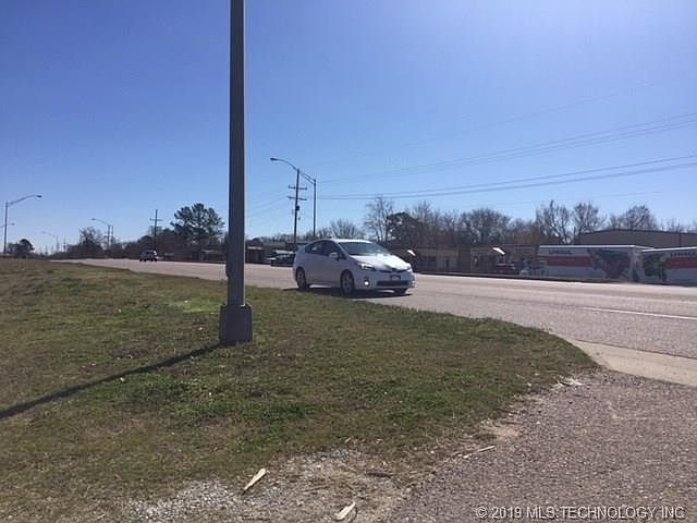 2nd image of 4416 W Highway 70