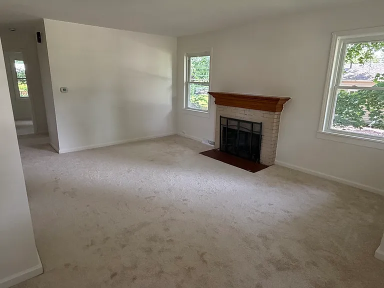 150 Woodland Rd — Photo 2