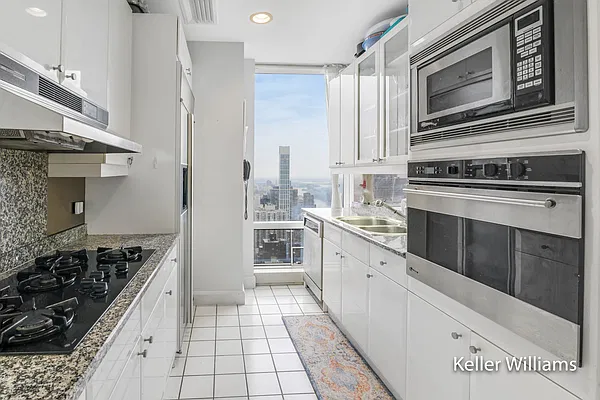 Sold by Keller Williams NYC | media 5