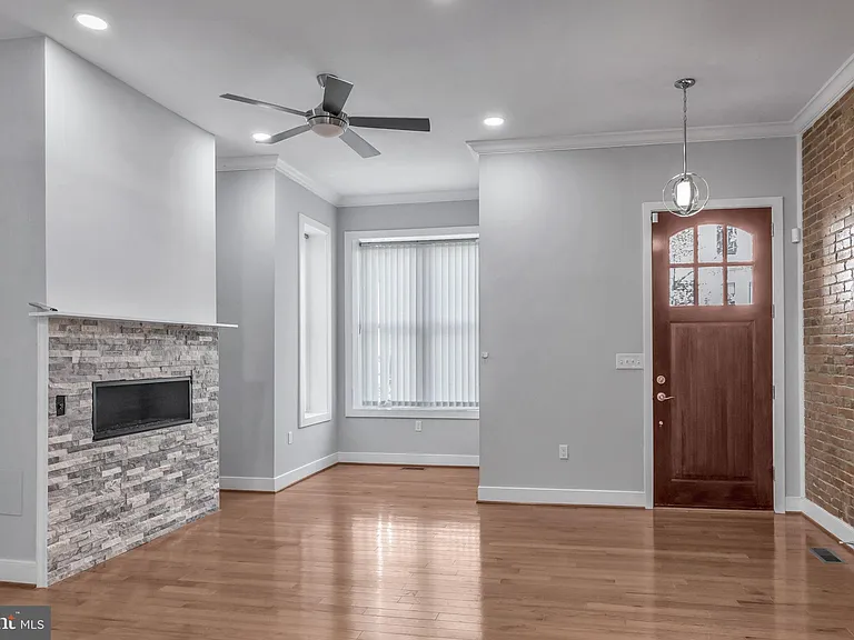 1310 Riggs St NW — Photo 11