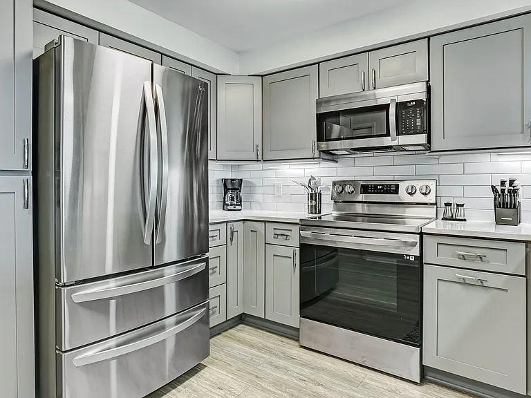 7 Oceanview Ct #203 — Photo 8