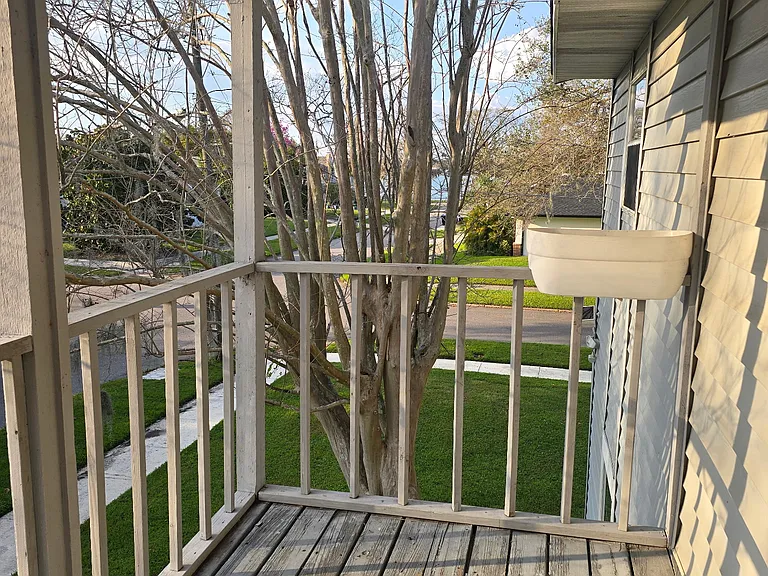 Second Floor Balcony With Open View Toward The Lake.