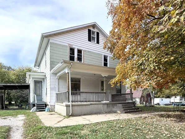 135 N Harding St, Kirkwood, IL 61447