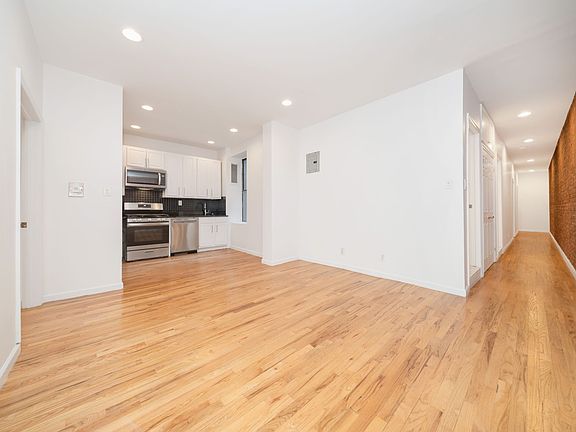 2nd image of 530 W 157th St #2D