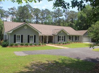 325 Olive Creek Farm Dr, Thomasville, GA 31757