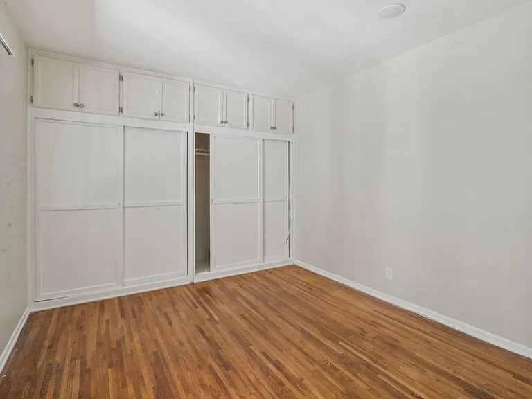 652 Veteran Ave — Photo 110