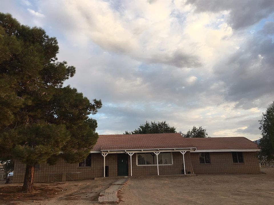 2nd image of 6333 Smoketree Rd