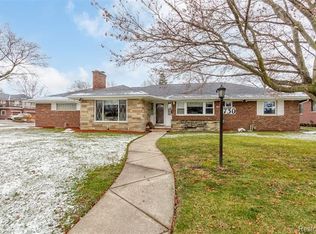 730 Ridgemont Ave, Dearborn, MI 48124