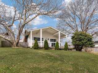 34 Gull Rd, Montauk, NY 11954
