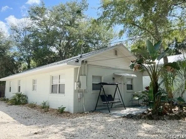 9092 W Fort Island Trl, Crystal River, FL 34429