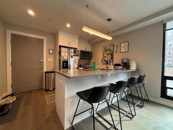 244 Hanover St, Boston, MA