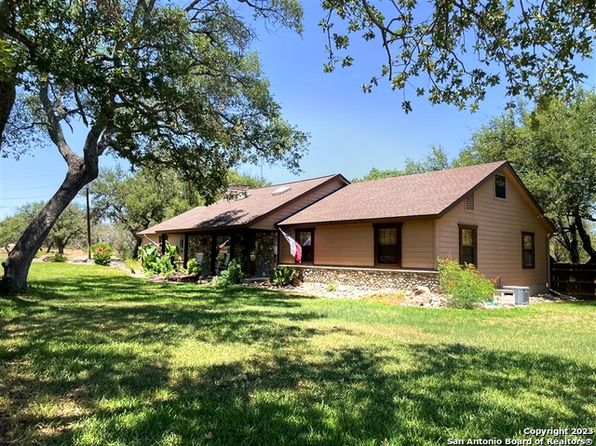 Waterfront - Kingsland TX Waterfront Homes For Sale - 73 Homes | Zillow