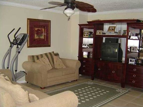 2nd image of 22119 SW 97th Ct