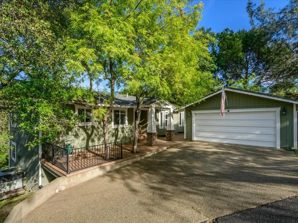 2502 Knollwood Dr, Cameron Park, CA 95682