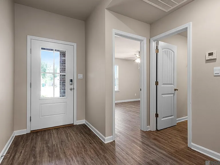 35517 Grovemont Dr — Photo 17