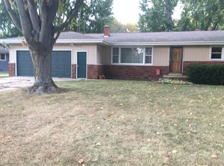 6441 Sycamore Blf, Coloma, MI 49038