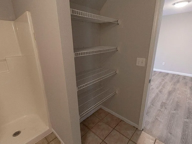 5810 Canaveral Dr — Photo 13
