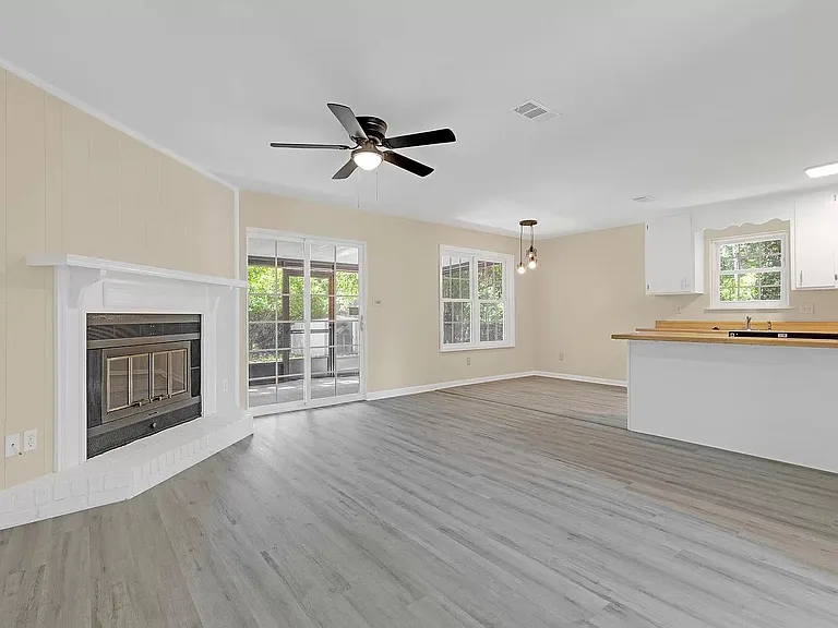 5556 Split Oak Ct — Photo 9