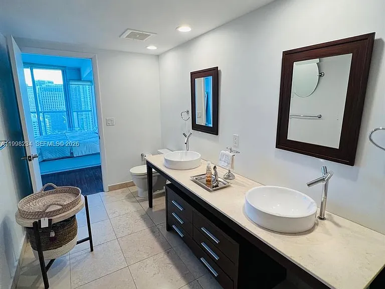 495 Brickell Ave #2707 — Photo 4