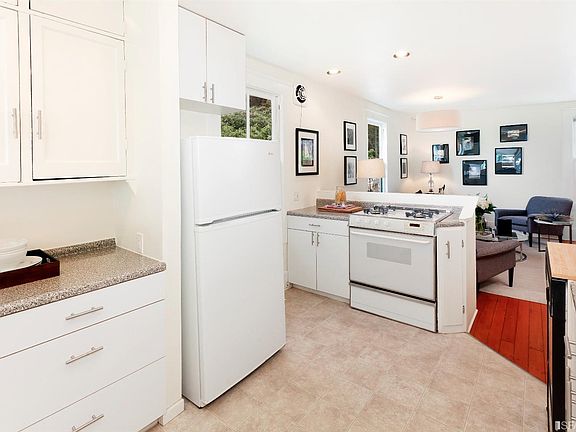 5th image of 324 Peralta Ave