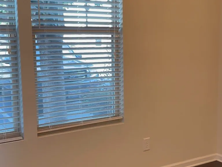 61 Pocono Dr — Photo 24