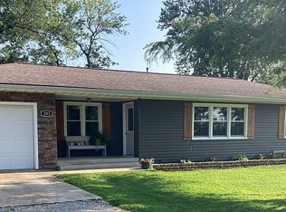 203 W Leneher Ave, Leeton, MO 64761