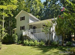 70 Promised Ridge Dr, Hendersonville, NC 28791