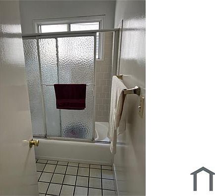 4th image of 6212 Beck Ave #2