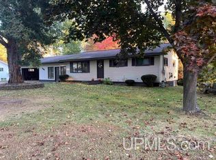 1185 Ortman Rd, Marquette, MI 49855
