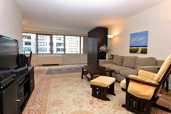 Sold by Real Direct | media 15