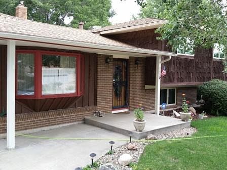 2nd image of 2226 Stratford Ln
