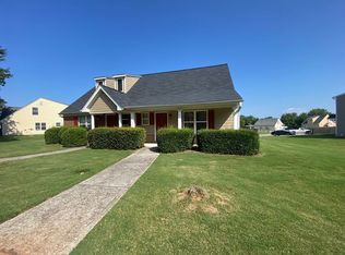 361 Bridgewater Cir, Athens, GA 30601