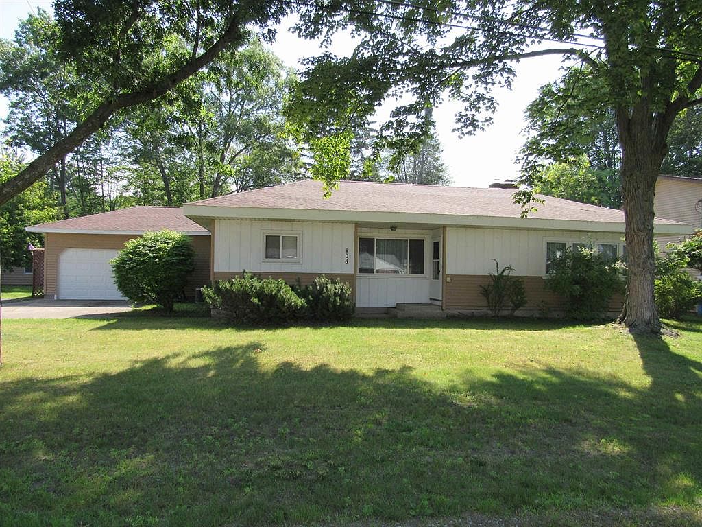 108 Emery St, East Tawas, MI 48730 MLS 77080009046 Zillow