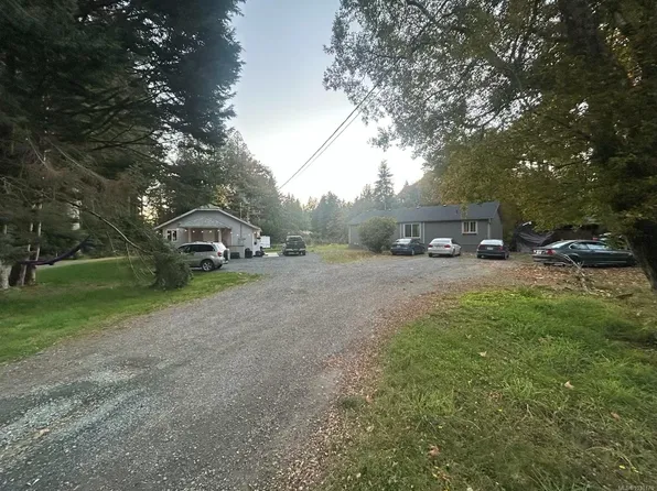 2550 Sooke River Rd, Sooke, BC V9Z 0X8