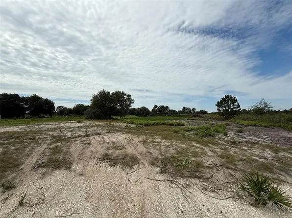 16814 NW 296th St #A, Okeechobee, FL 34972