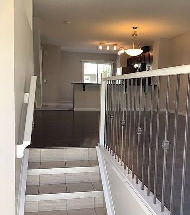 3rd image of 4050 Savaryn Dr SW