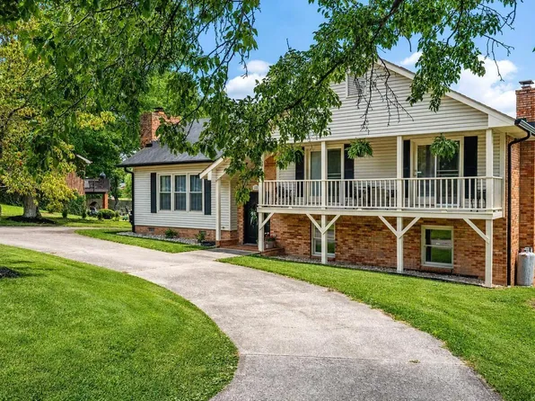 1032 Crestwood Hts, Paris, KY 40361