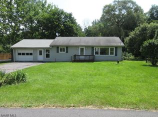 104 Maple Dr, Everett, PA 15537