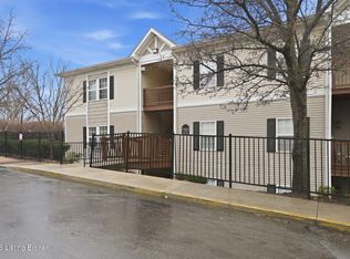 7402 Renwood Ct APT 203, Louisville, KY