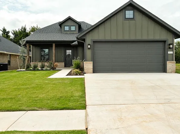 4832 Sundowner Ln, Edmond, OK 73034