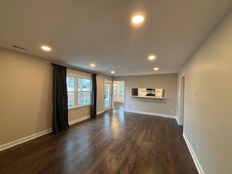 1080 Backwoods Rd — Photo 5
