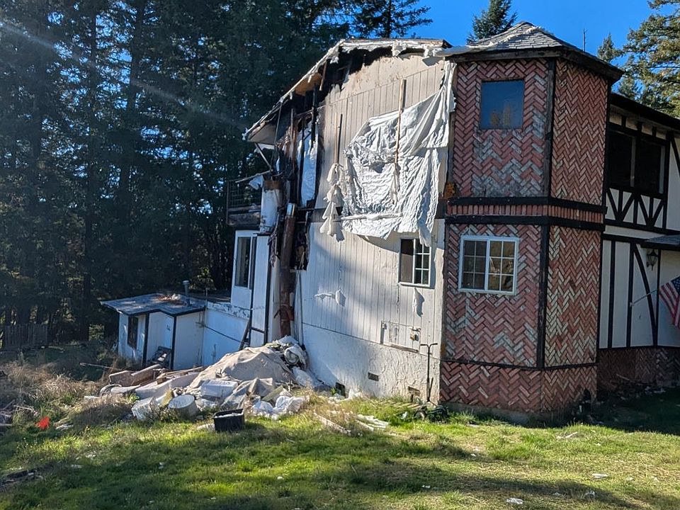25780 Porro Court, Willits, CA 95490 | Zillow 25780 Porro Court, Willits, CA 95490 | Zillow