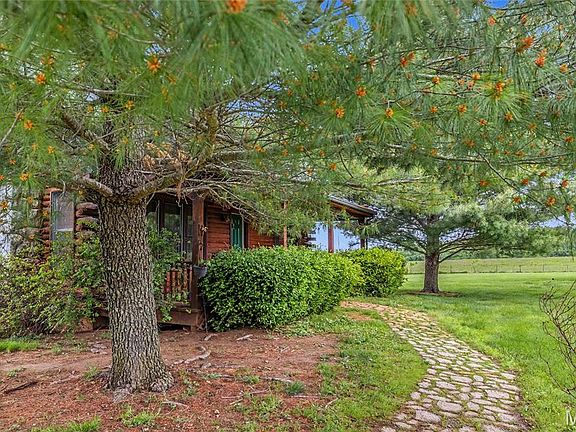 4th image of 8140 Old Jackson Rd