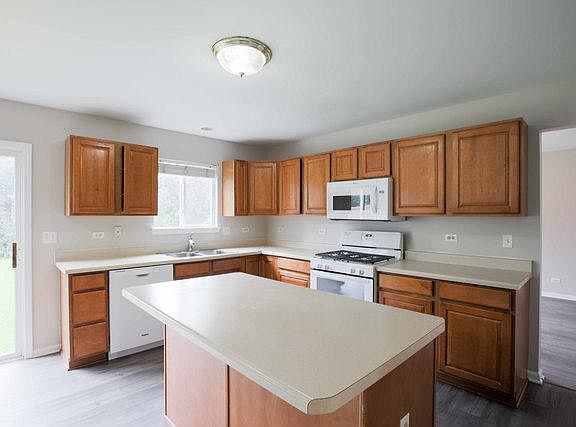 2nd image of 4009 Phillip Dr
